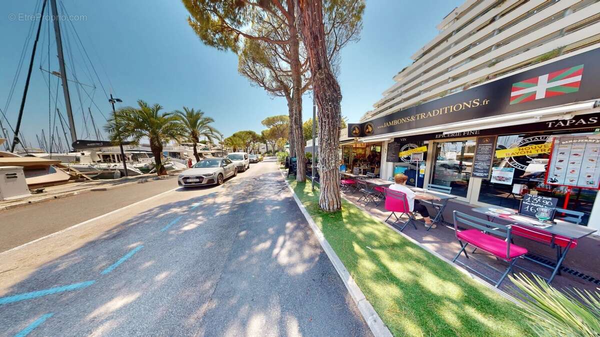 Epicerie fine - restaurant a vendre - marina baie des anges - photo 2