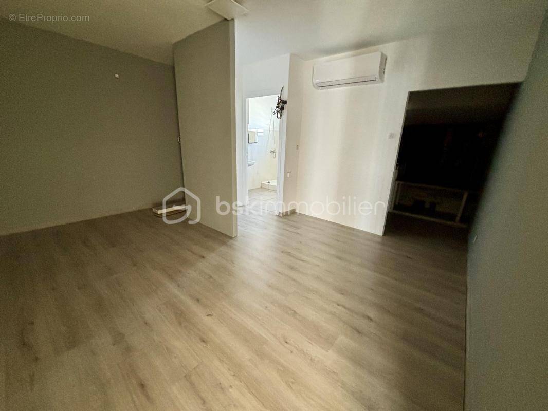 Appartement à SAINTE-SUZANNE