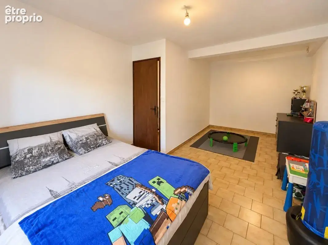 Maison 5 pièces 165 m² à vendre à Rodilhan (30230) - photo 8