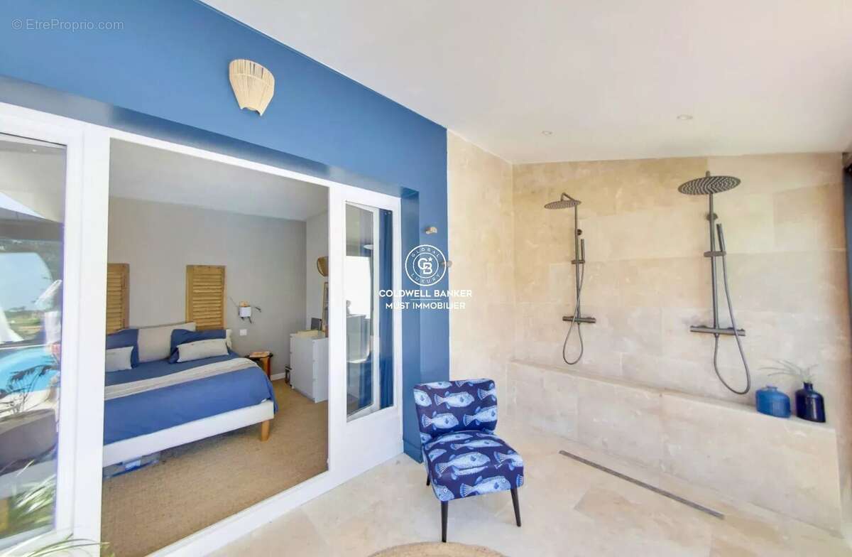 Canet: Maison dominante avec vue, en impasse, avec 1000 m² de terrain et piscine - photo 14