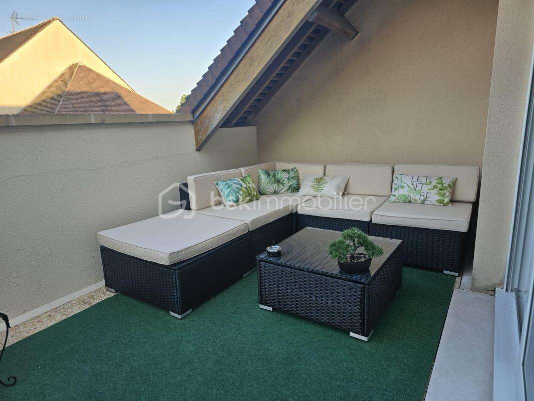 Appartement à VEMARS