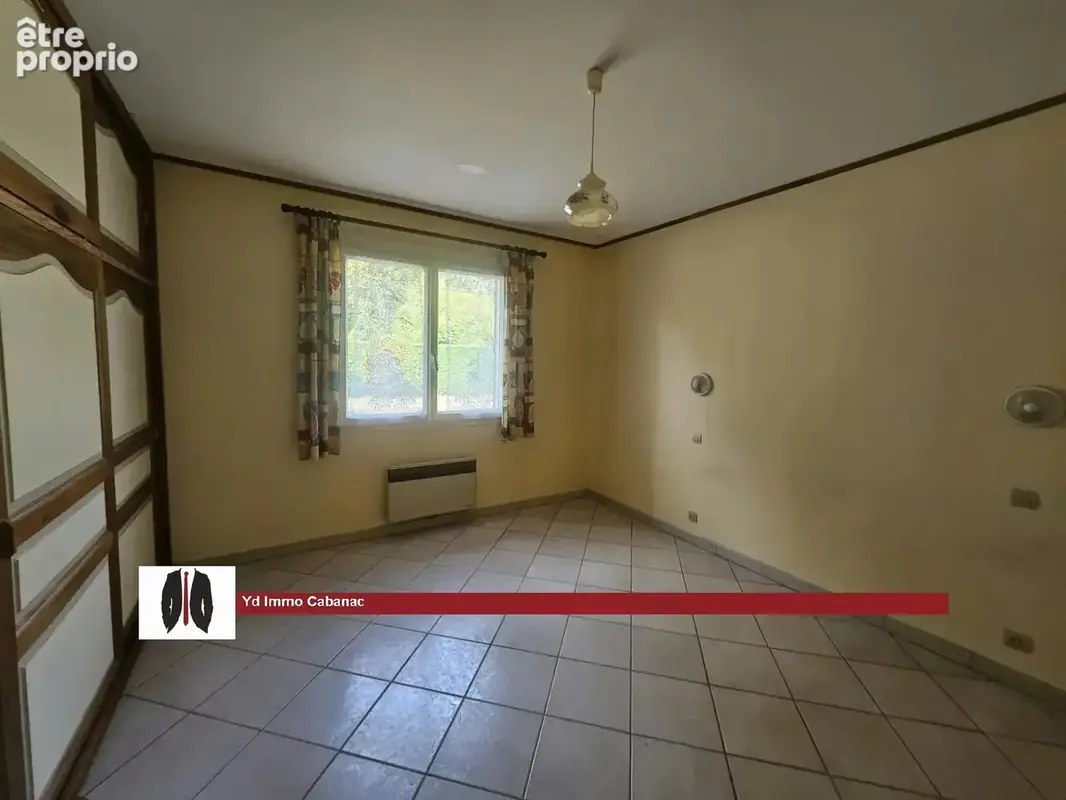 Belle propriété de plain-pied avec dependancessur près de 8 000 m² de terrain - photo 7