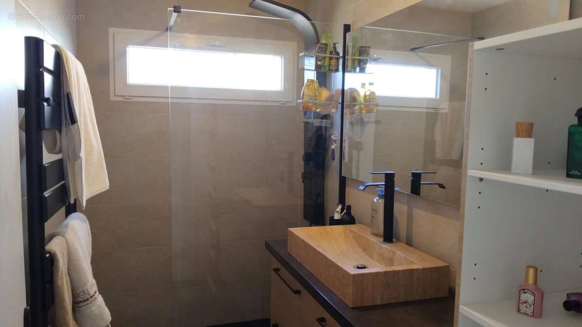 Appartement à MARSEILLE-12E