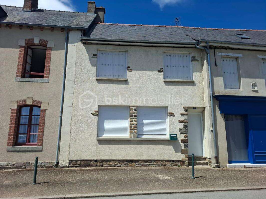 Maison à LOUVIGNE-DE-BAIS