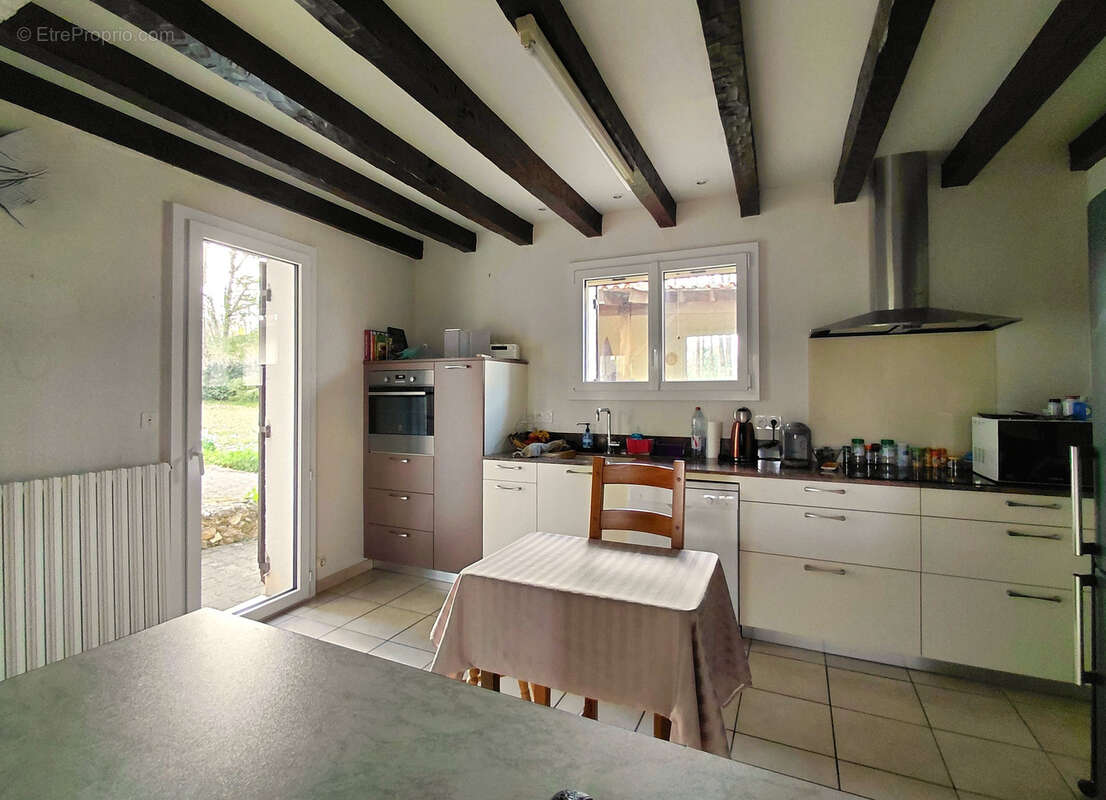 Maison à CHANCELADE