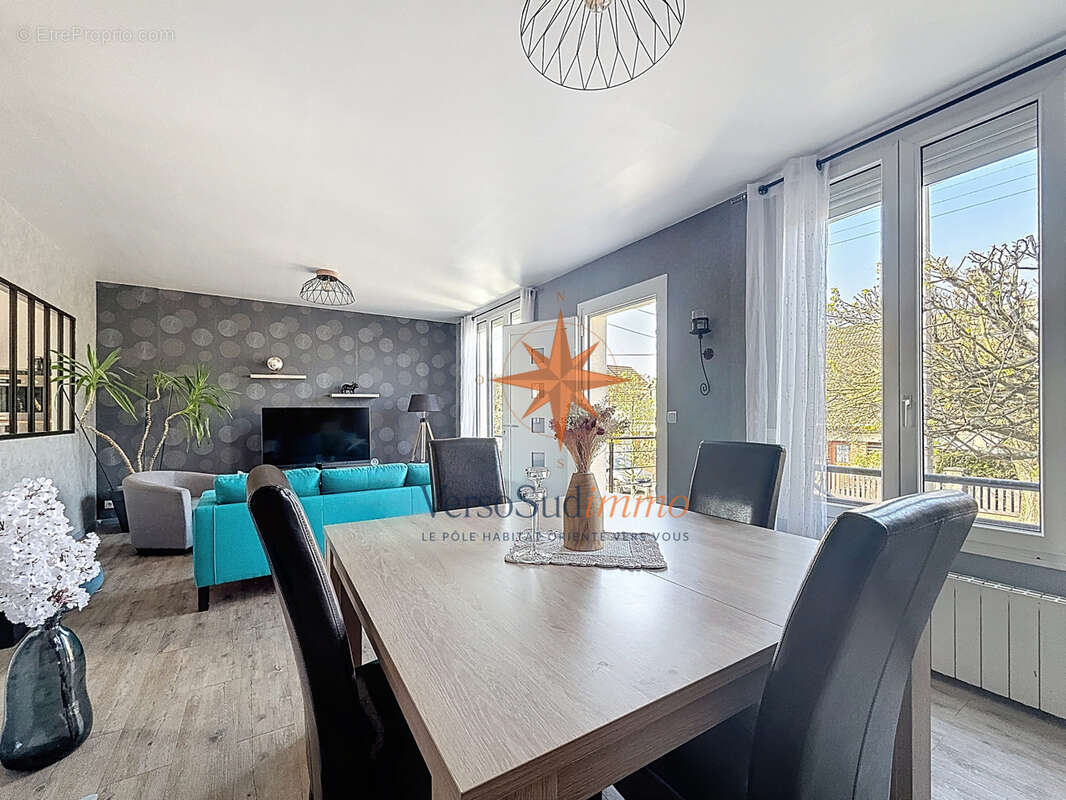 Maison à CHAMPS-SUR-MARNE