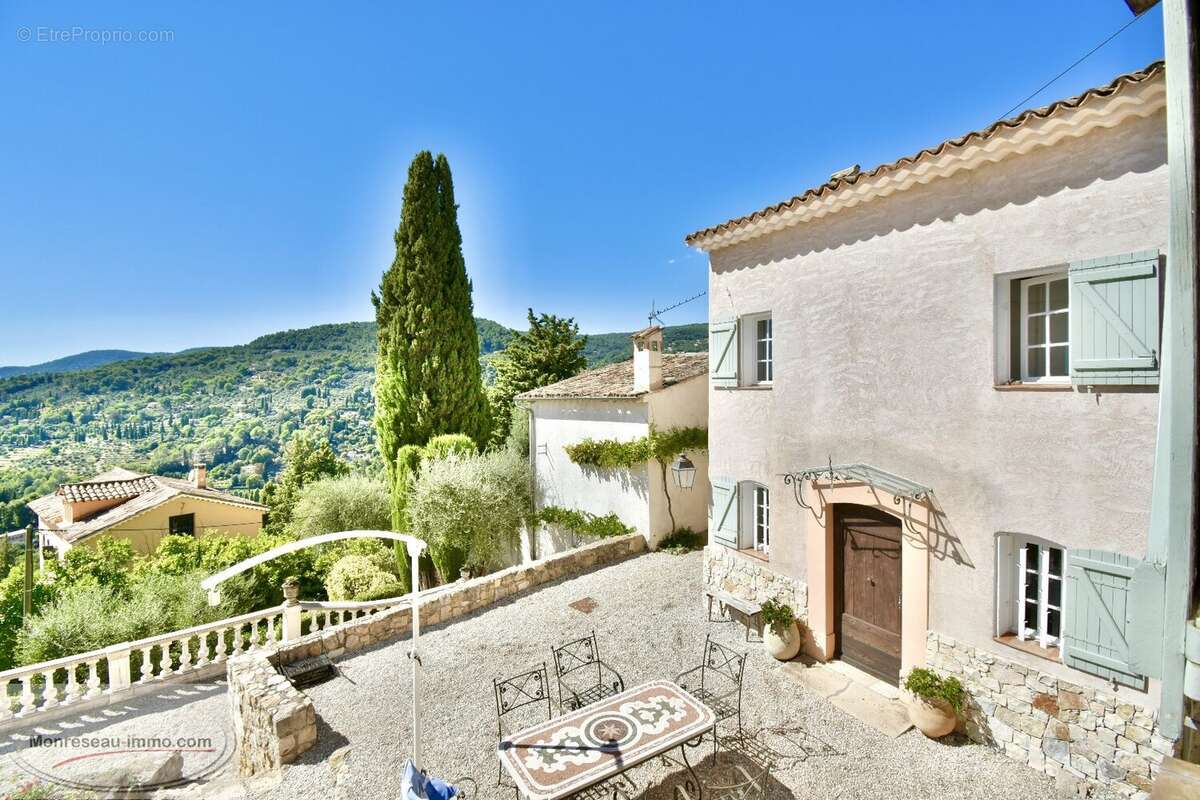 Grasse  Magnifique propriété - photo 18