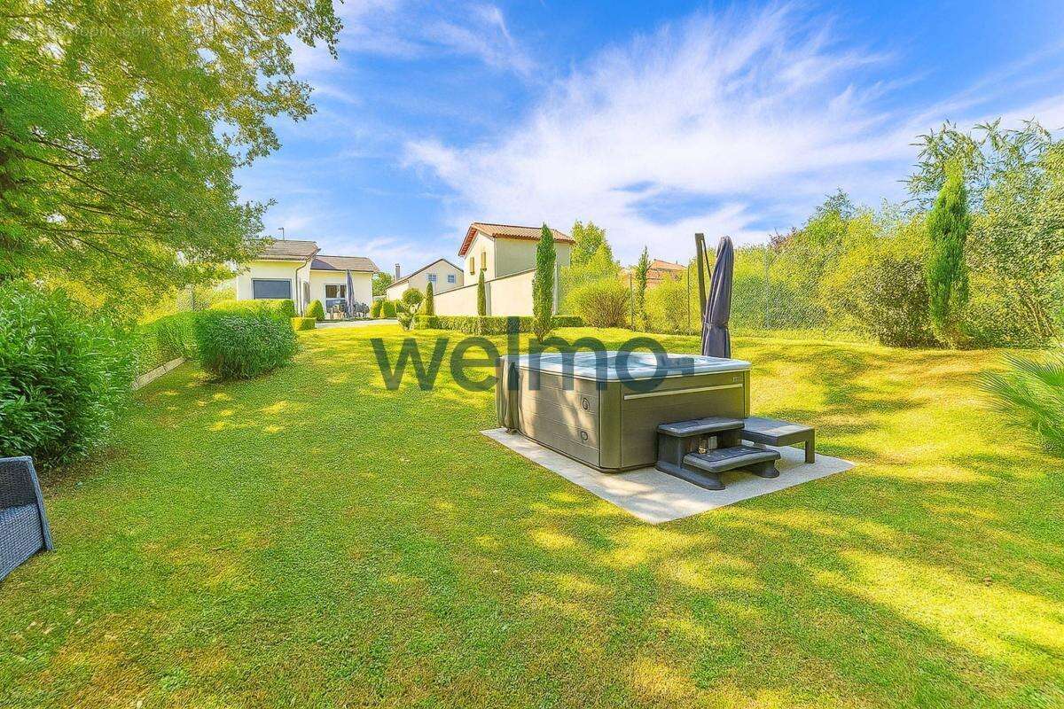 Maison à FRANCHEVILLE