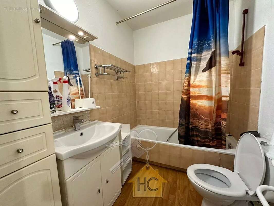 Appartement à LE CANNET