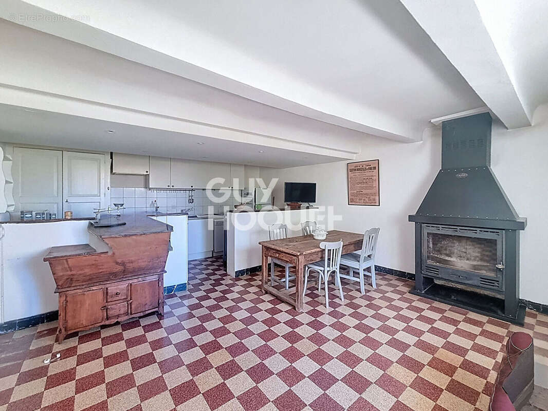 Maison à SAINT-CHRISTOL