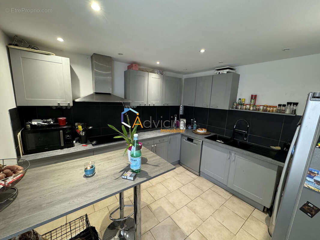 Maison à MONTIGNY-L&#039;ALLIER