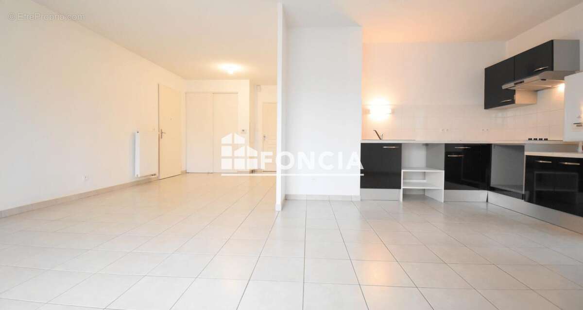 Appartement à PERIGNY