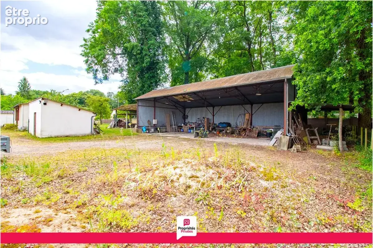 maison avec dépendances et hangar sur parcelle de plus de 3000m² - photo 3