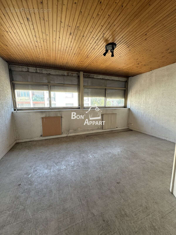 Appartement à FAMECK