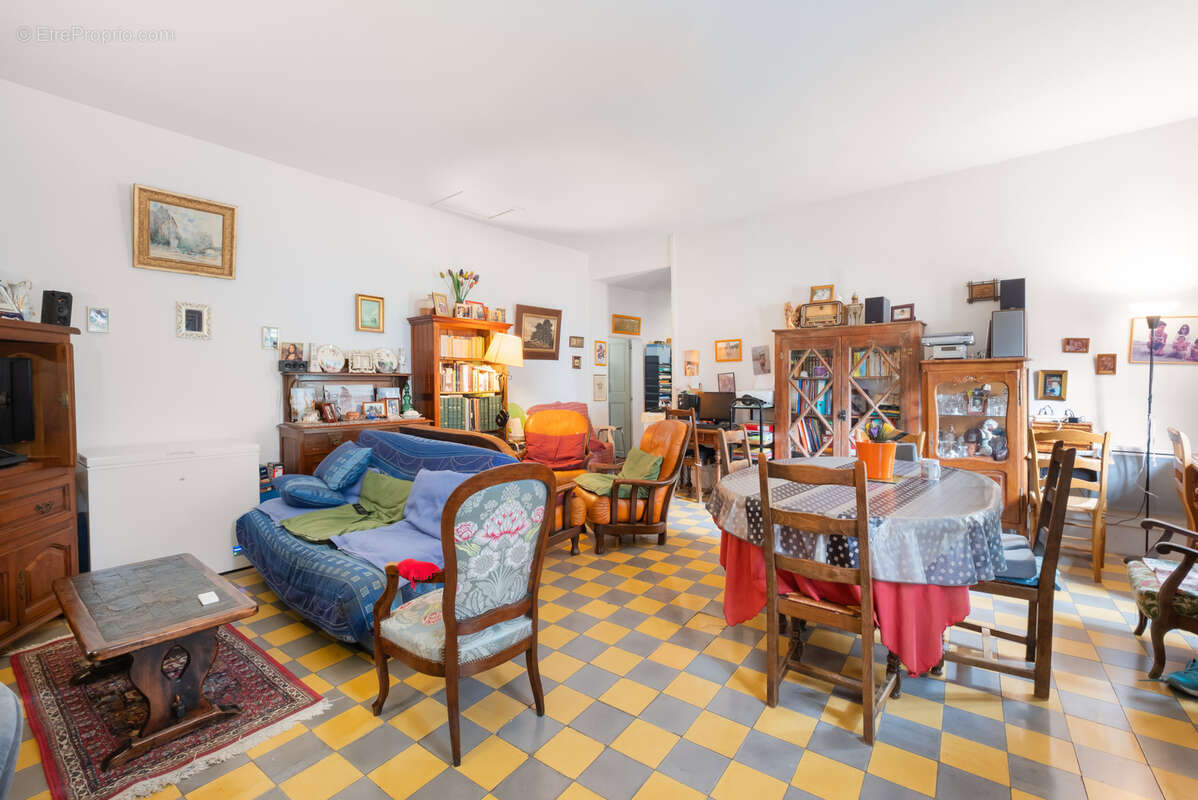 Appartement à BEZIERS