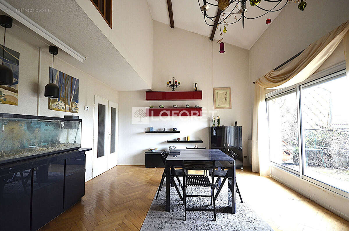 Appartement à LYON-7E