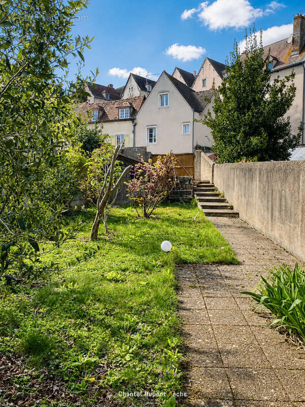 Maison à CHARTRES