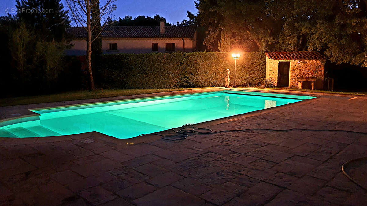 Maison à GRIGNAN