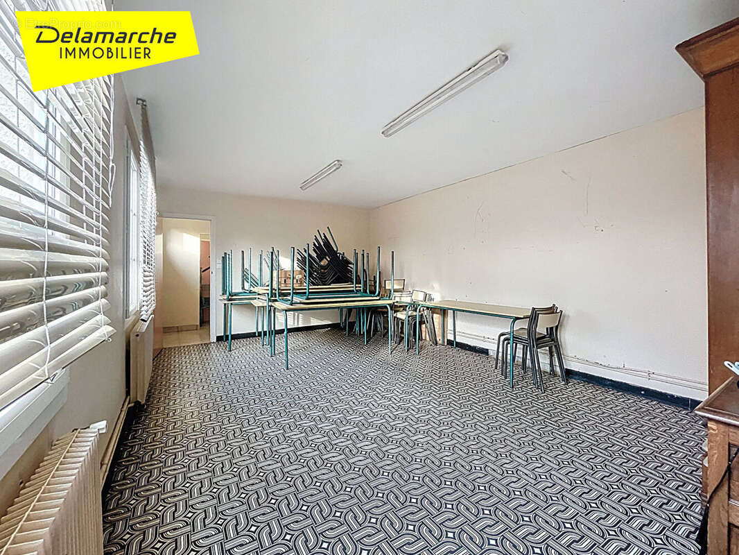 A VENDRE Bâtiment situé à Hambye - photo 8