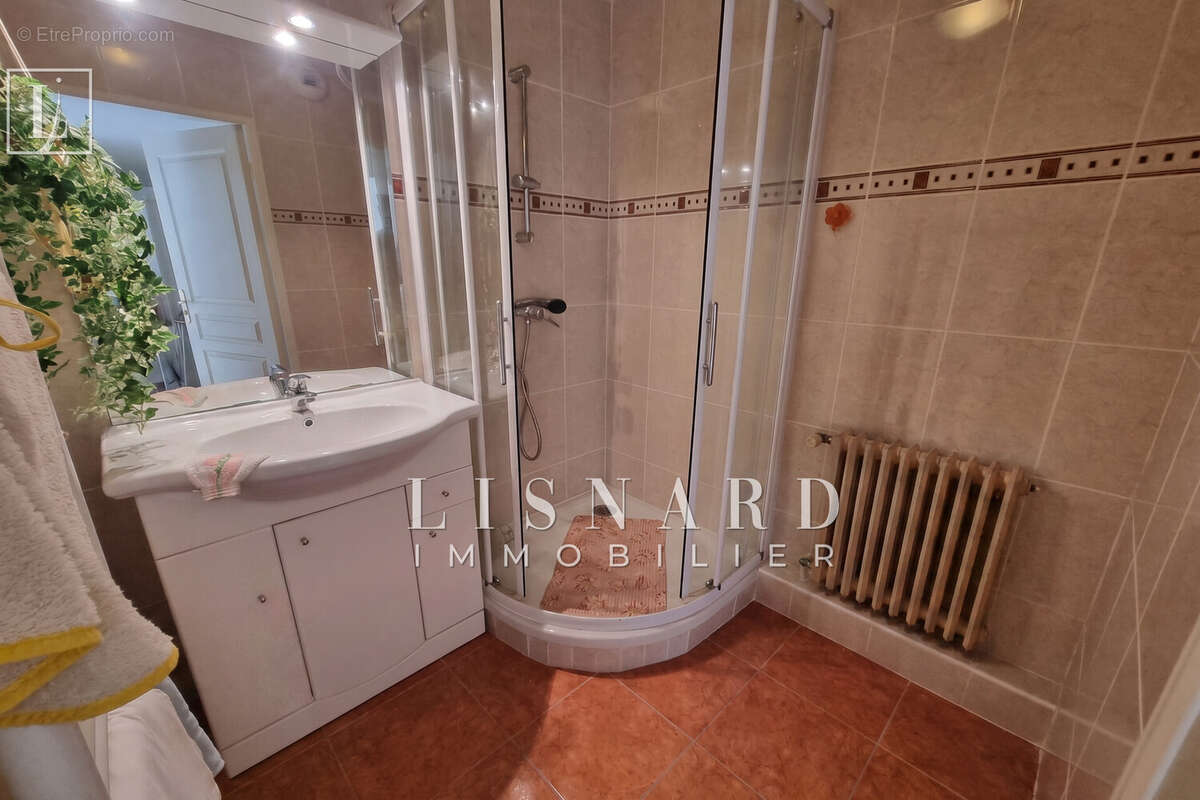 Appartement 62 m² à Vallauris  - photo 6