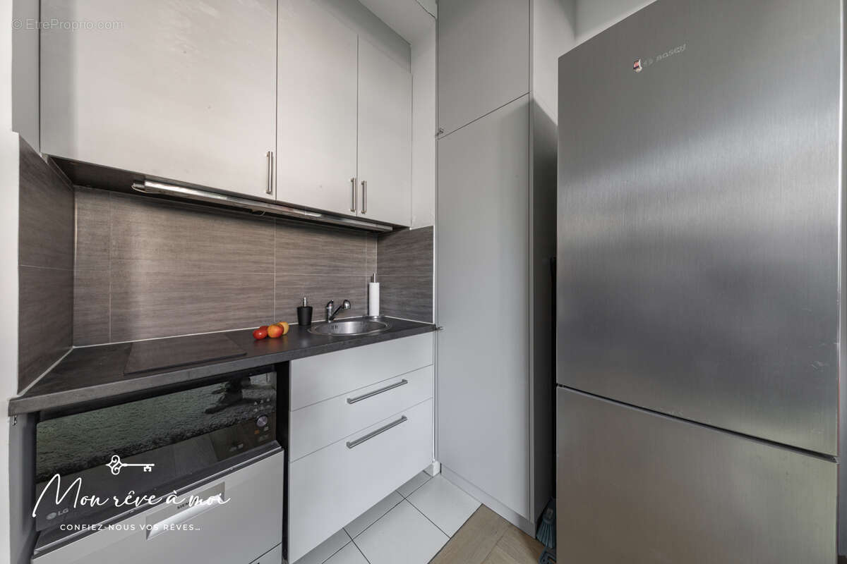 Appartement à LEVALLOIS-PERRET