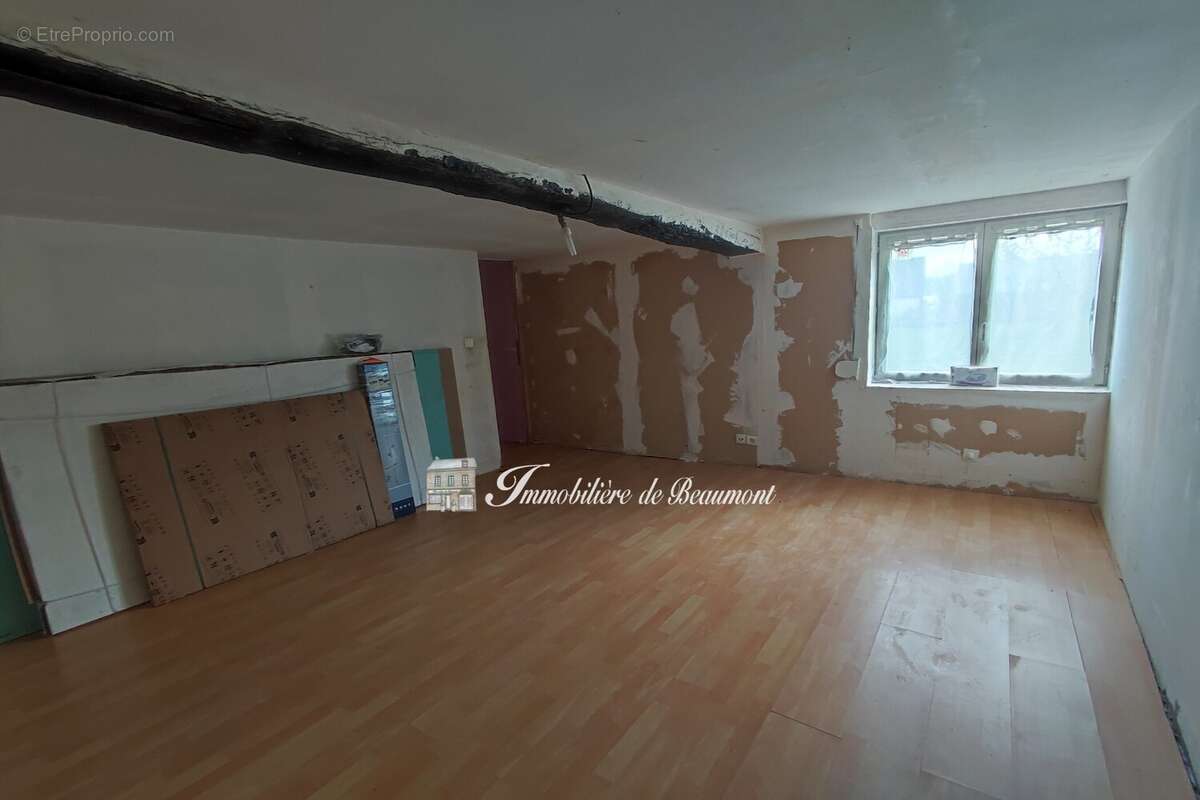 Maison 120 m² à Beaumont-Le-Roger  - photo 9