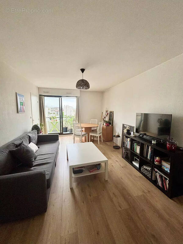 Appartement à LYON-8E