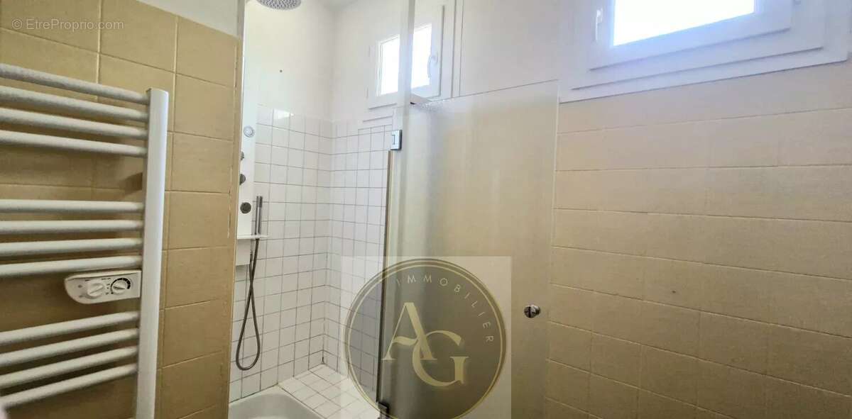 Maison T4 de 88m² sur 2 600m2 de terrain au centre de Castelnaudary - photo 11