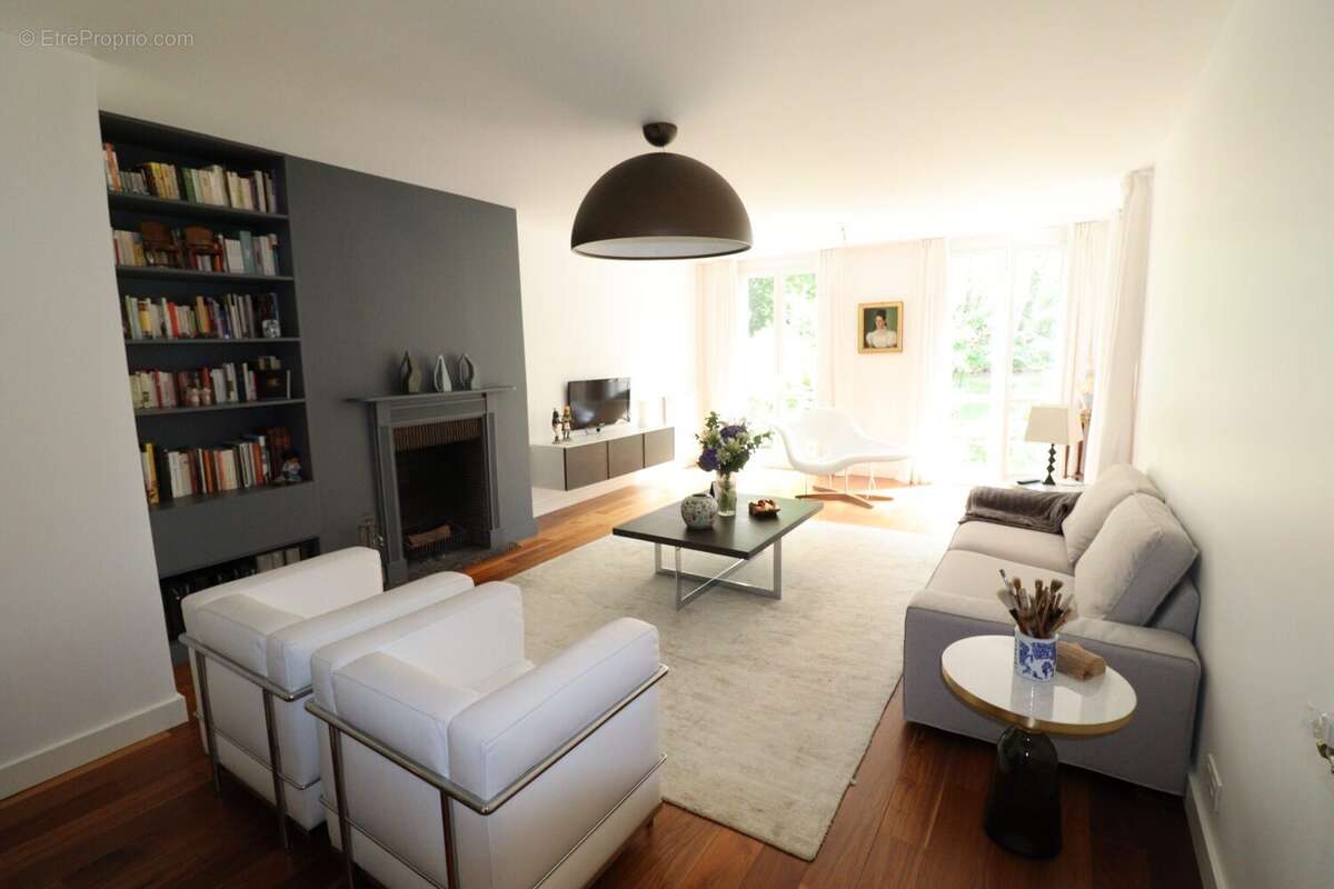 Appartement à LOUVECIENNES