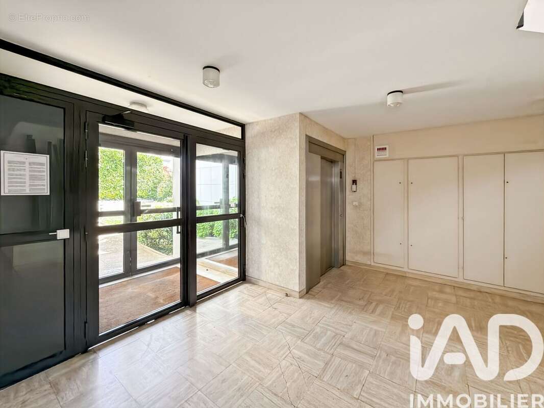 Photo 4 - Appartement à SAINT-MAUR-DES-FOSSES