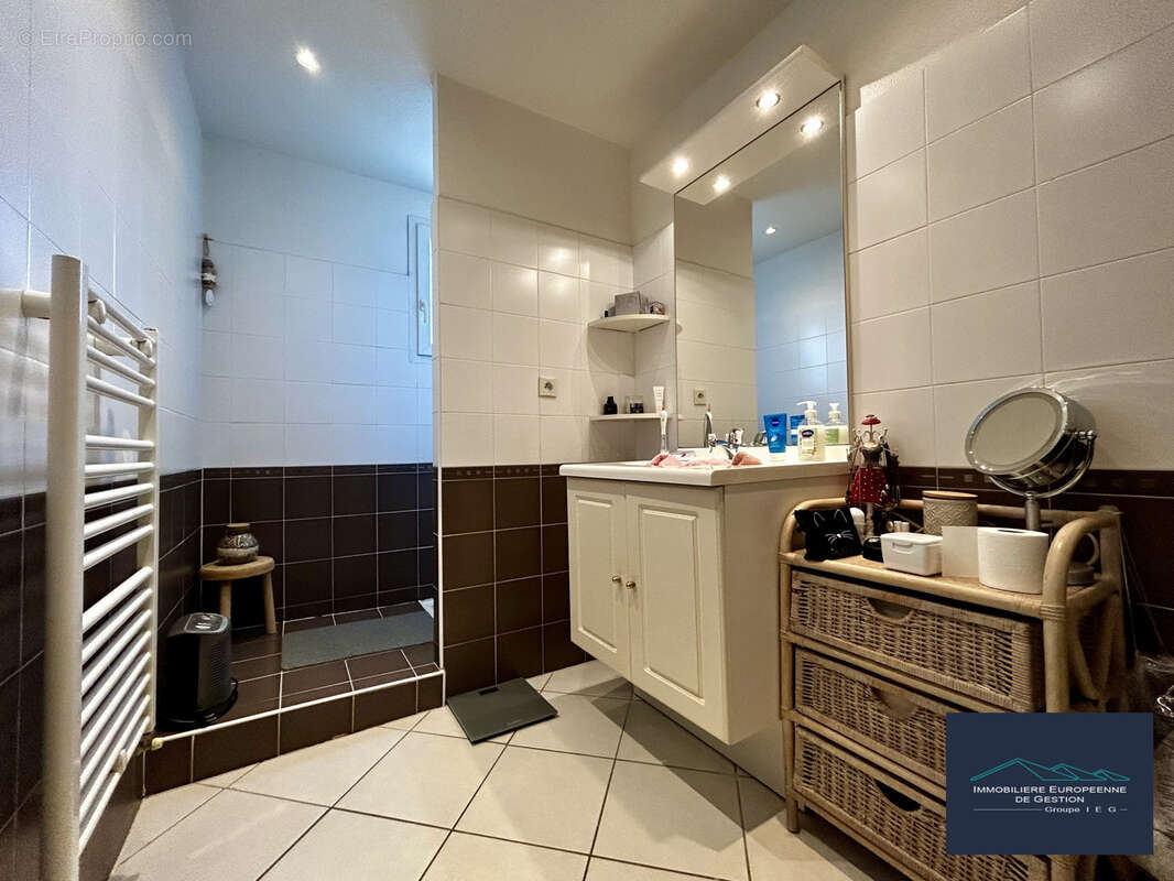 Appartement à SAINT-ESTEVE