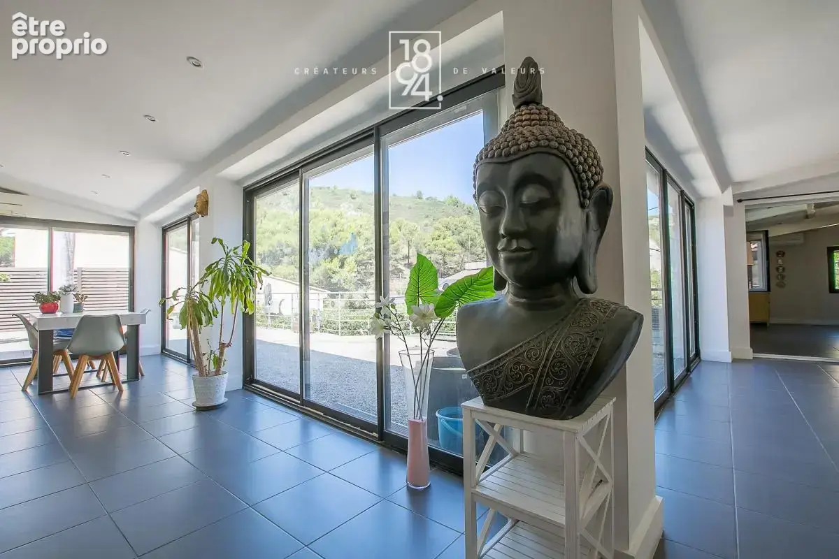 Photo Maison à Septemes-Les-Vallons au prix de 593 000€