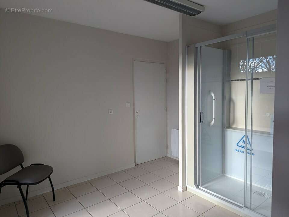 Autre à VAL-DE-REUIL