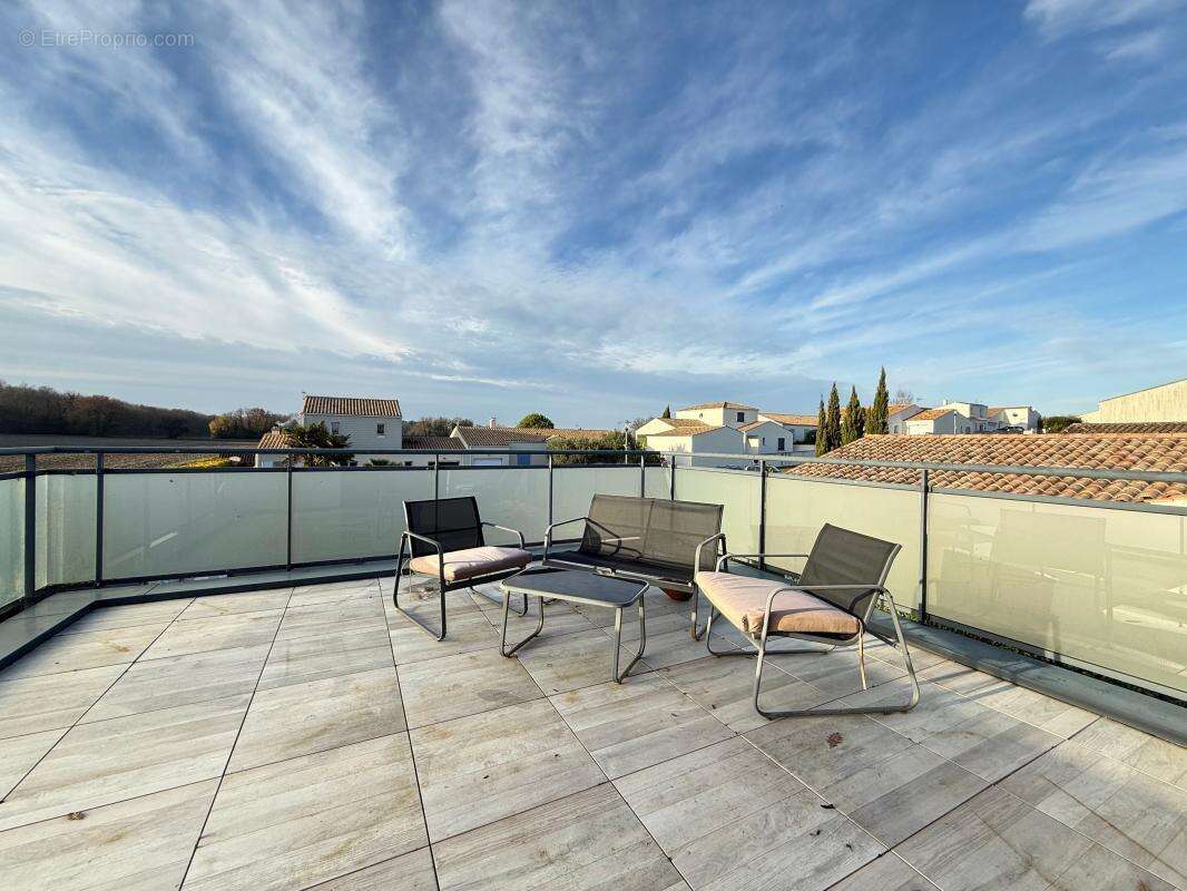 Maison à SAINT-SULPICE-DE-ROYAN