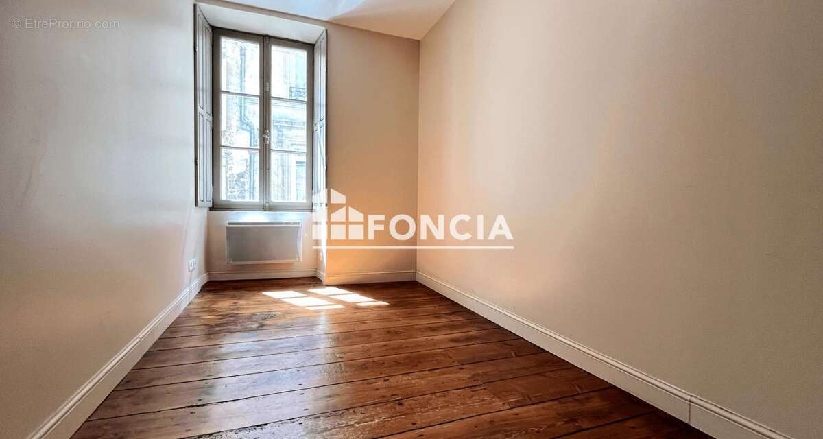 Appartement à BORDEAUX