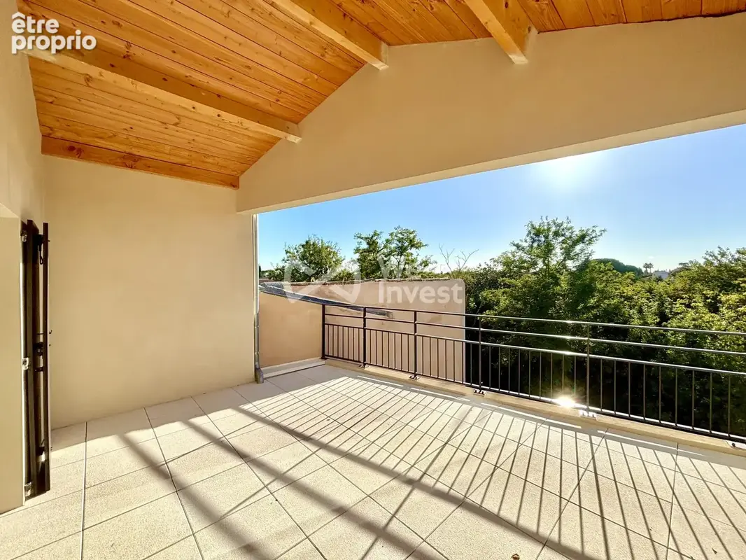 Appartement 5 pièces 102 m² à vendre à Valergues (34130) - photo 2