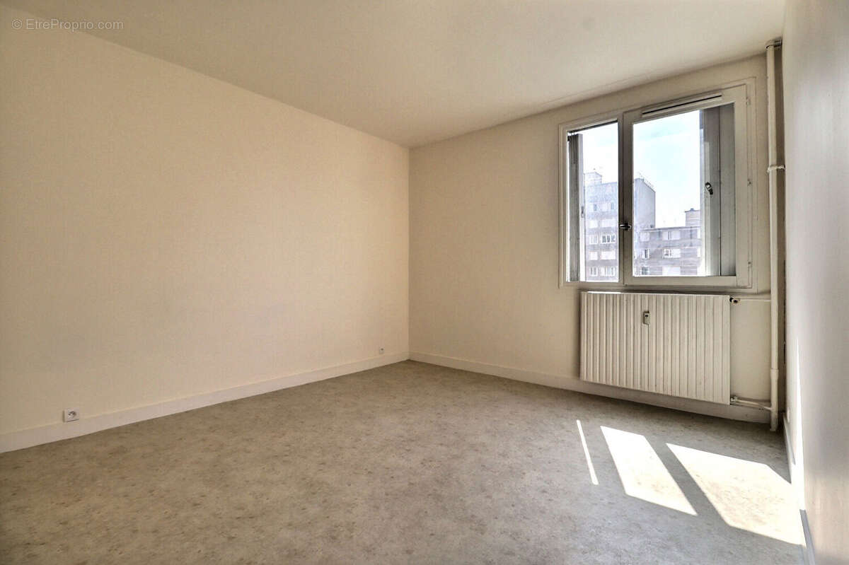 Appartement à SAINT-DENIS