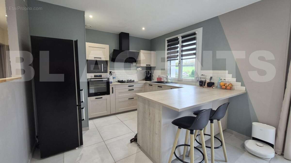 PHOTO 8 - Maison à MARIGNE-LAILLE