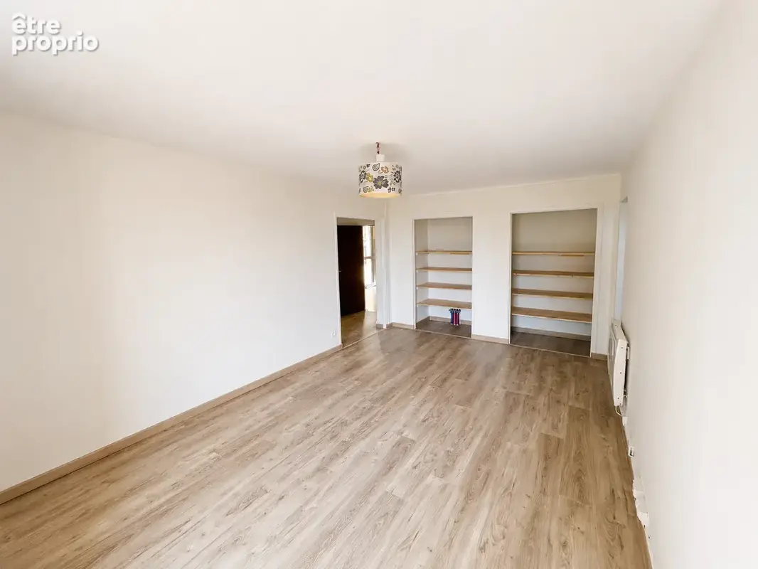 Superbe T2 entièrement rénové secteur Empereur - photo 2