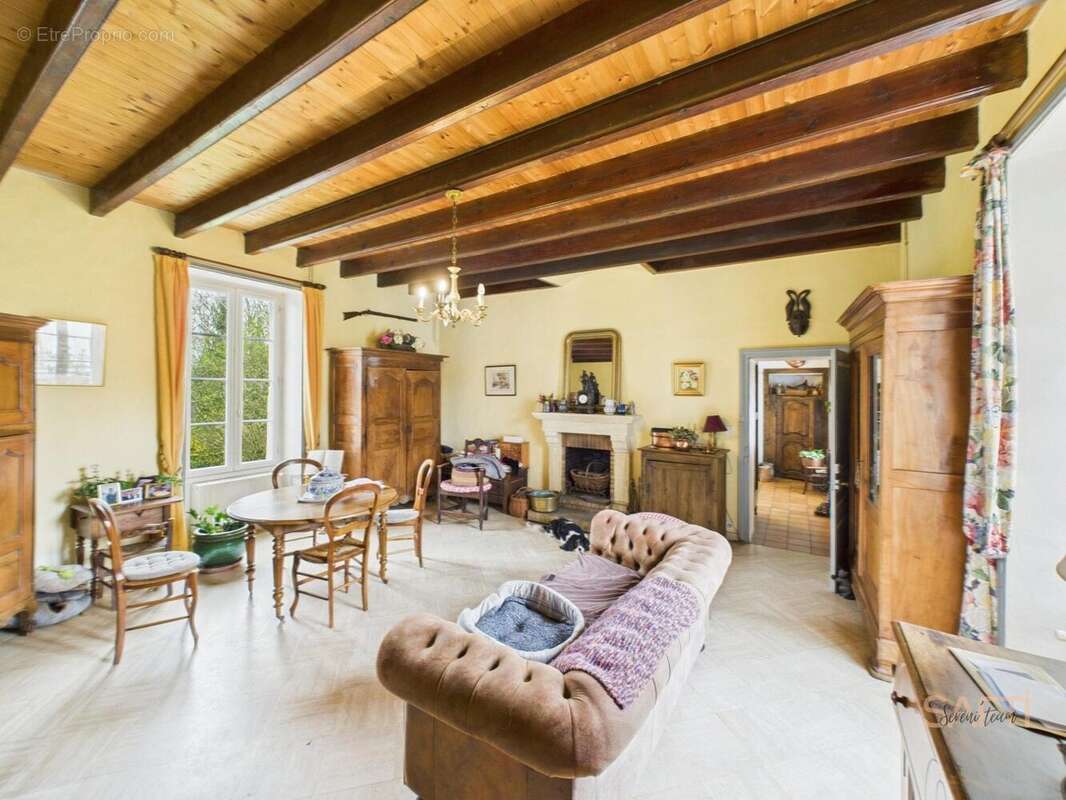 Photo 7 - Maison à CURZON