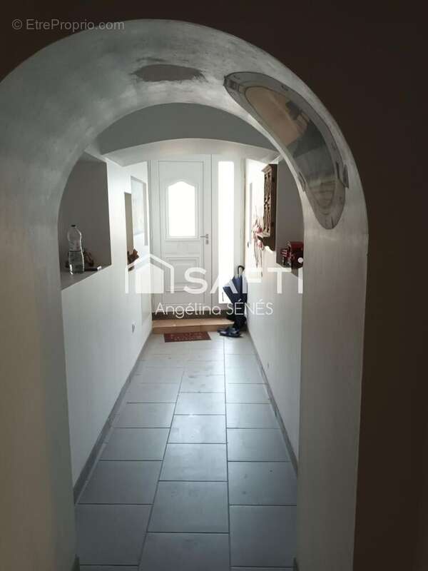 Maison 207 m² à Gauriac  - photo 2