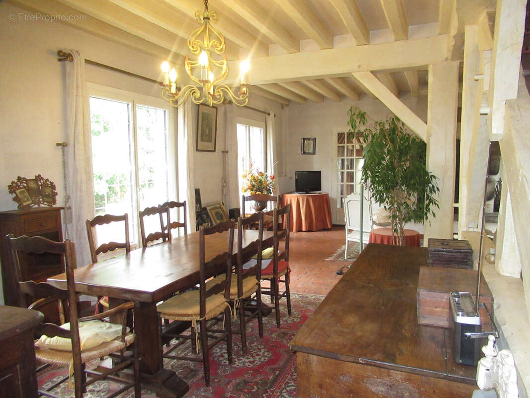 GORRON - Propriété de caractère - photo 2