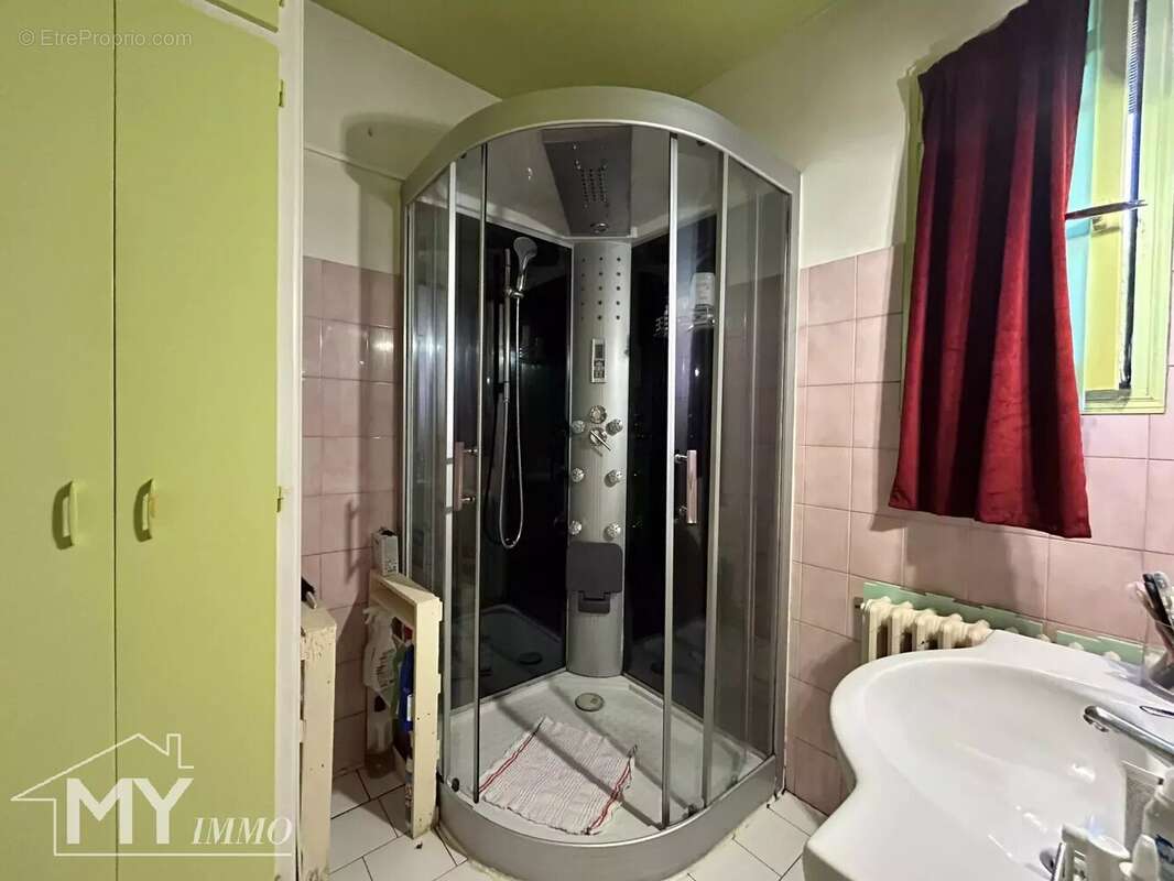 Maison à SAINT-AVIT-SAINT-NAZAIRE