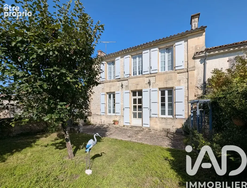 Photo 1 - Maison à LOUZAC-SAINT-ANDRE