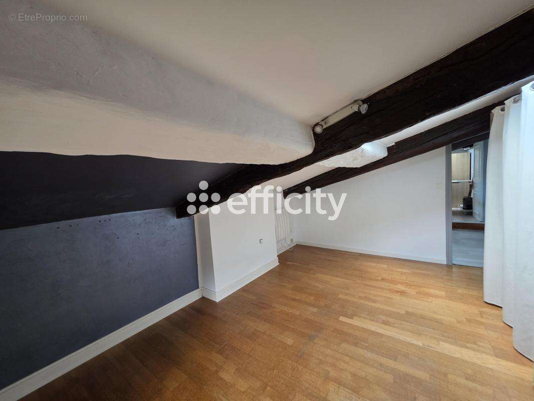 Appartement à LISSIEU