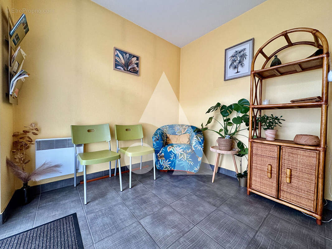 Commerce à CORBEIL-ESSONNES