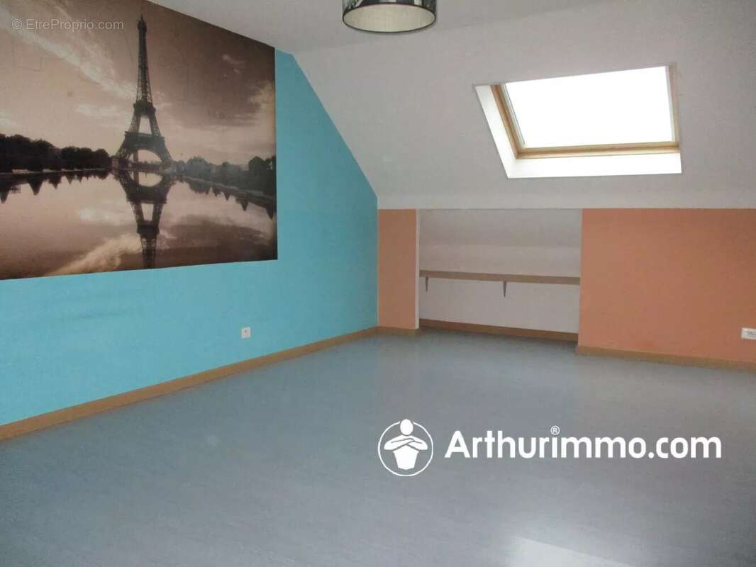 Maison à FRAHIER-ET-CHATEBIER