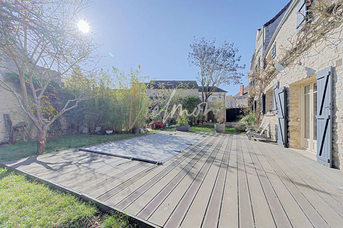 Maison à MONTAINVILLE