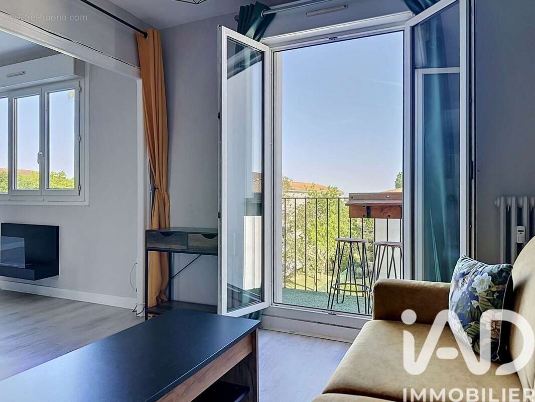 Photo 2 - Appartement à LA ROCHELLE