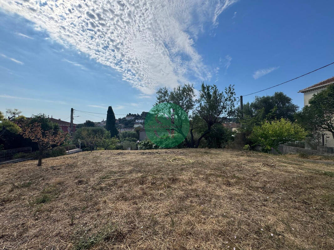 Terrain à LA SEYNE-SUR-MER